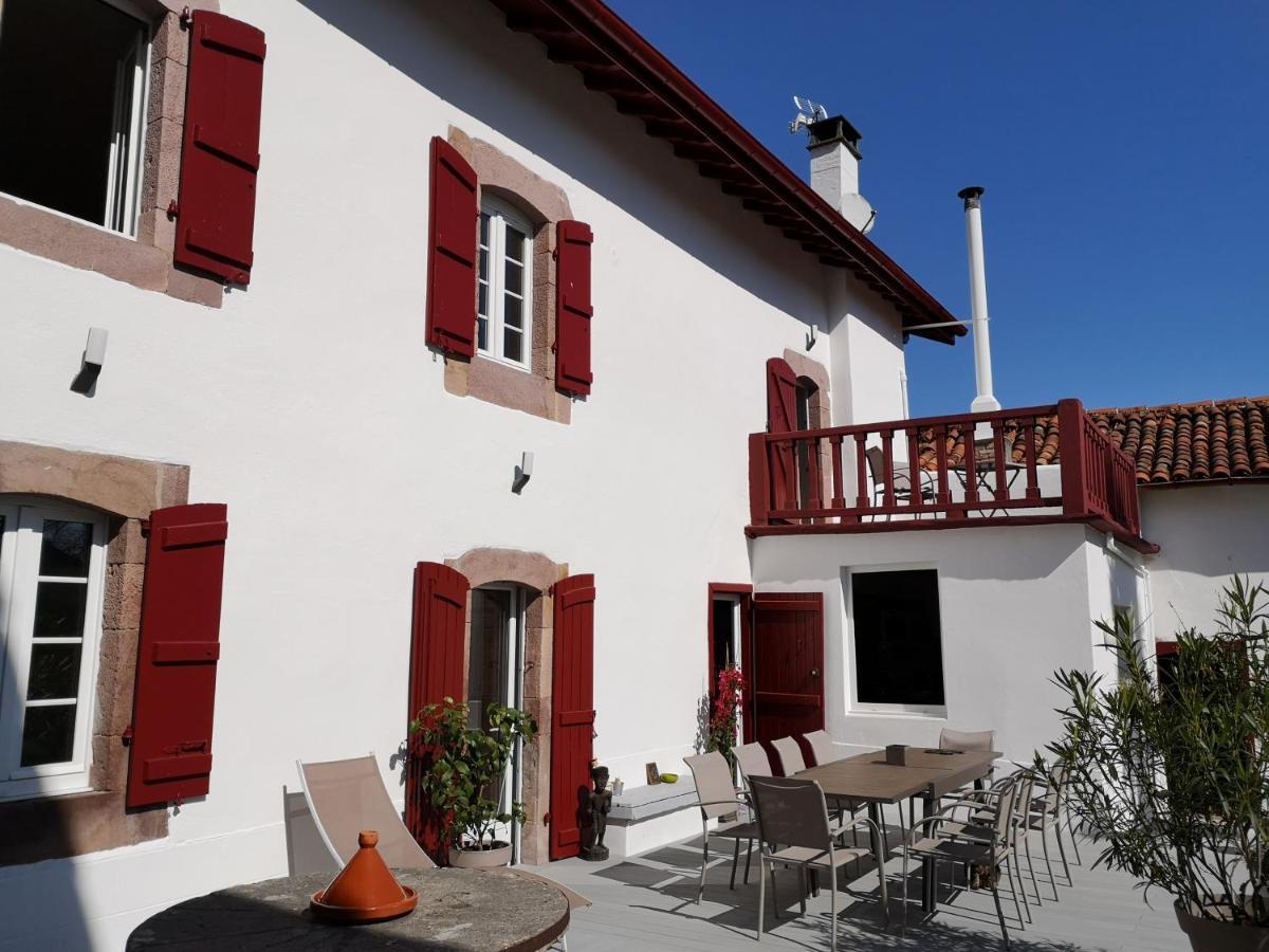 Bed and Breakfast Chalbonia Louhossoa Exterior foto